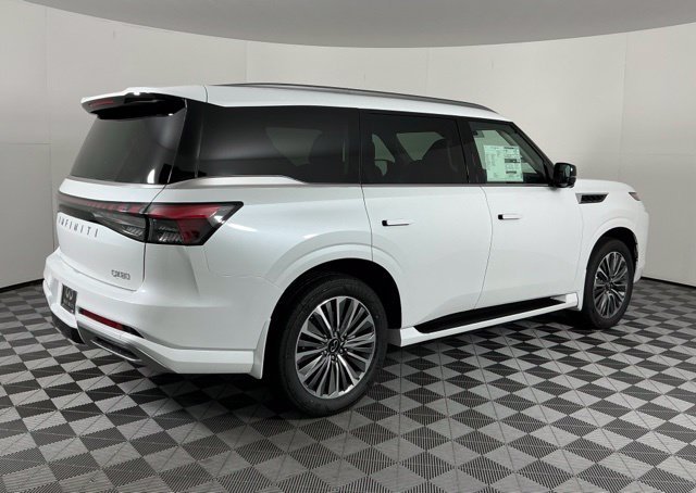 New 2027 White INFINITI LUXE image 6