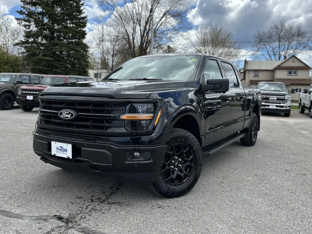 New 2026 Black Ford XLT image 1