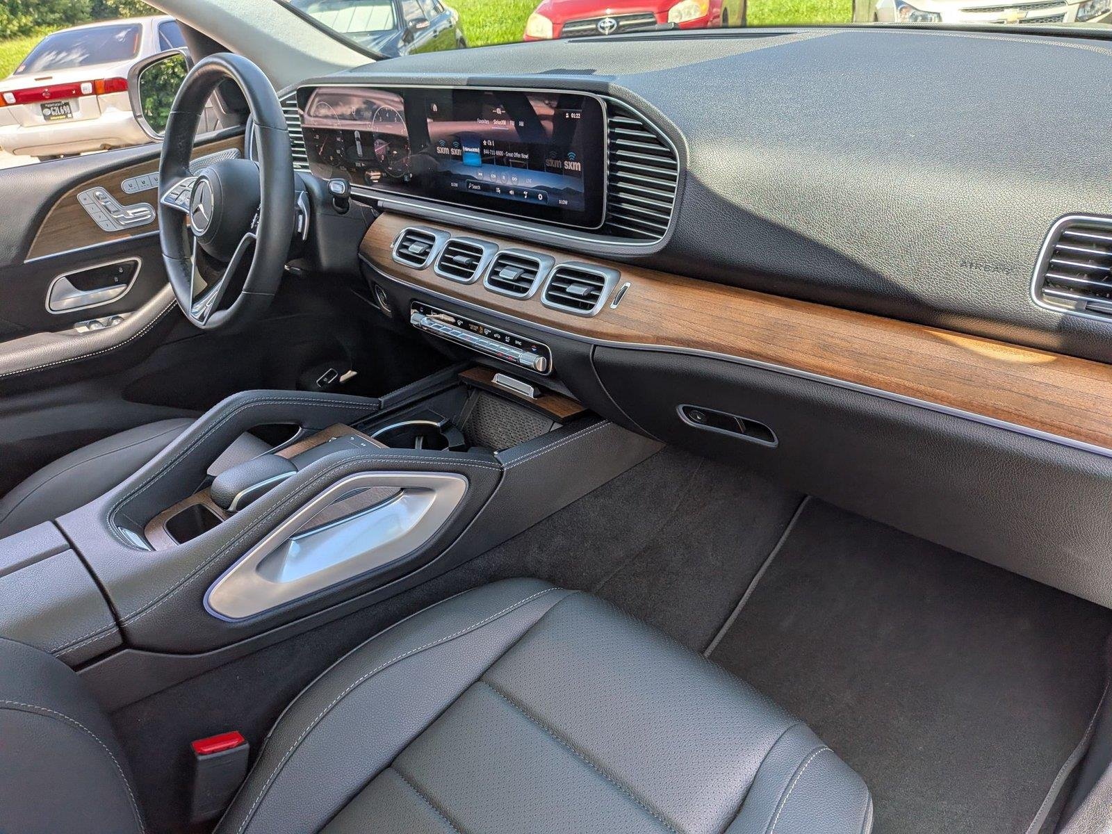 Used 2024 MANUFAKTUR Alpine Grey Mercedes-Benz GLE 350 image 39
