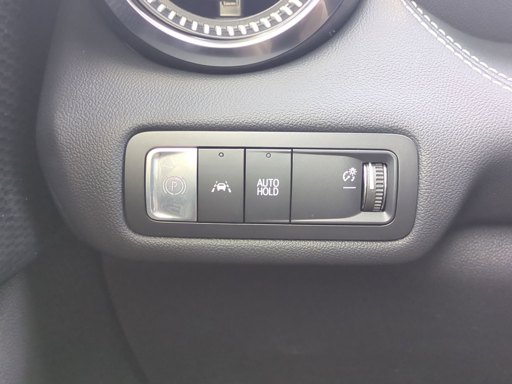 New 2026 Summit White Chevrolet LT image 27
