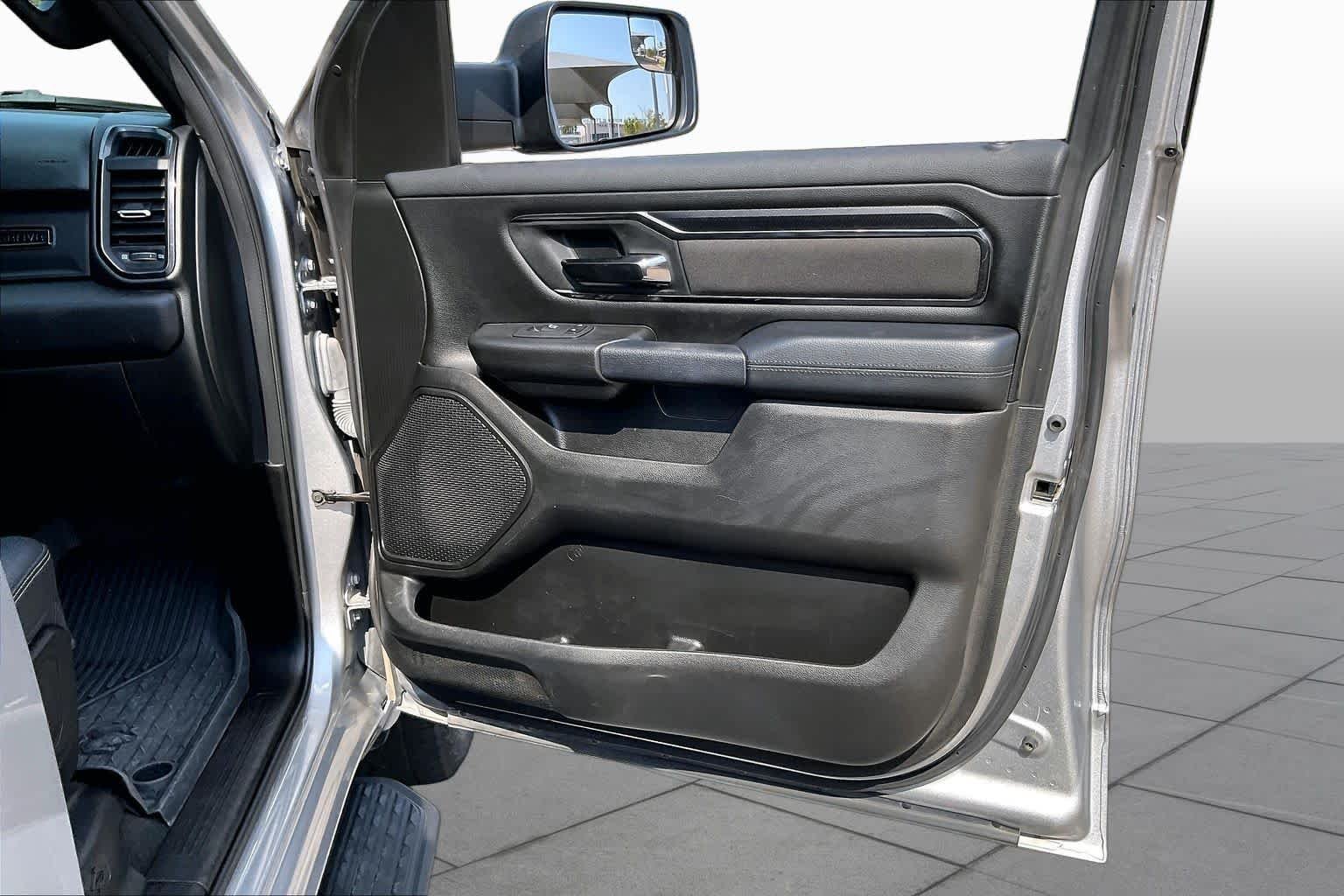 Used 2024 Billet Silver Metallic Clearcoat Ram Big Horn image 22