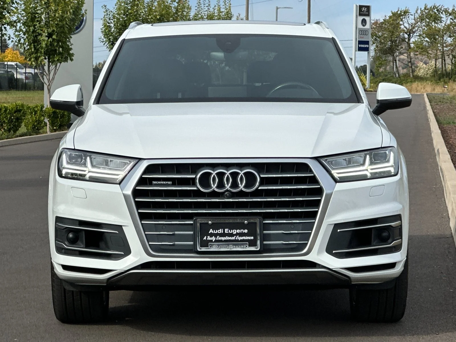 Used 2019  Audi 55 Prestige image 8