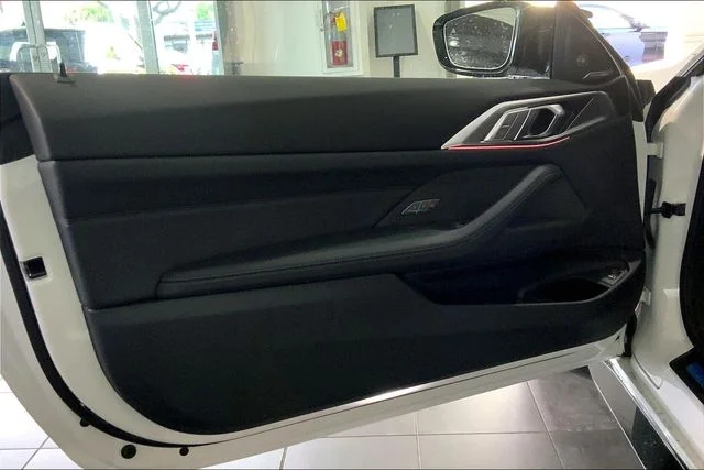 Used 2026 Alpine White BMW Competition image 21