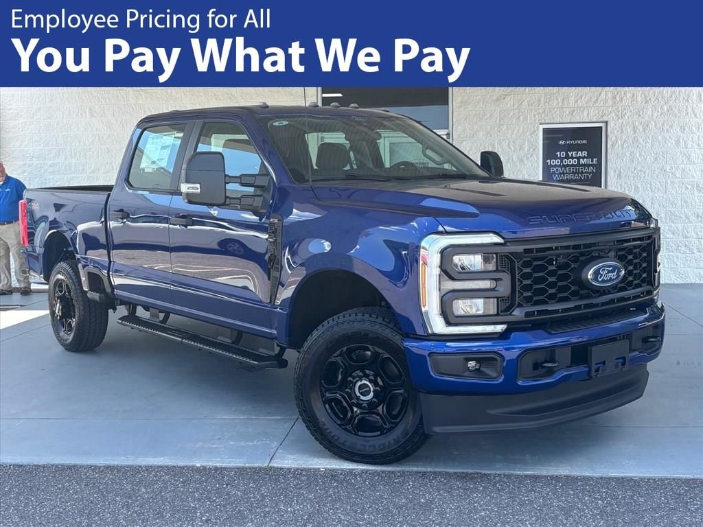 2026 Ford F-250 XL 4x4 Crew Cab 6-3/4' Box's photo