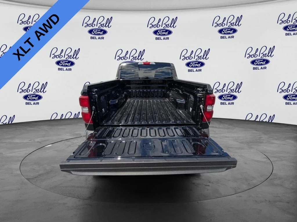 Used 2025 Shadow Black Ford XLT image 10