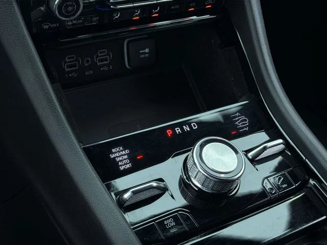 Used 2021 Black Jeep Overland image 31
