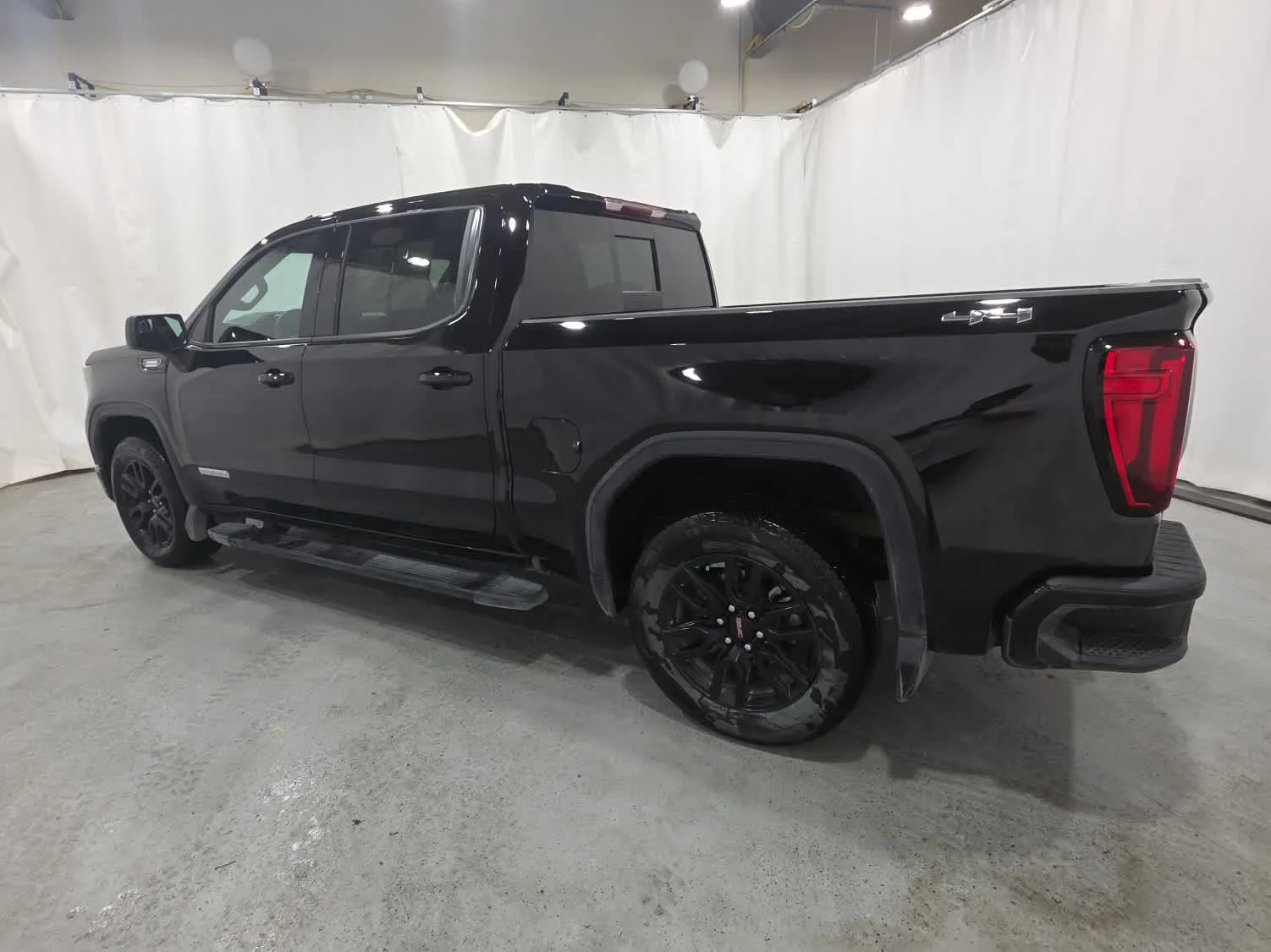 Certified Used 2026 Onyx Black GMC Elevation image 3