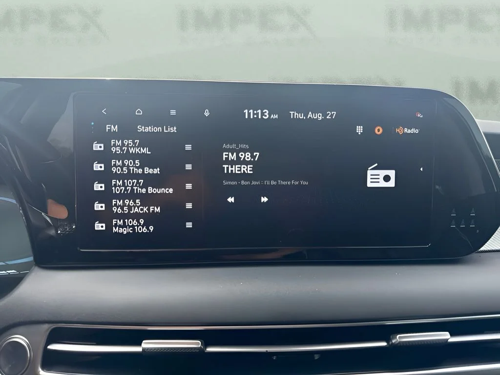 Used 2023 White Hyundai XRT image 16