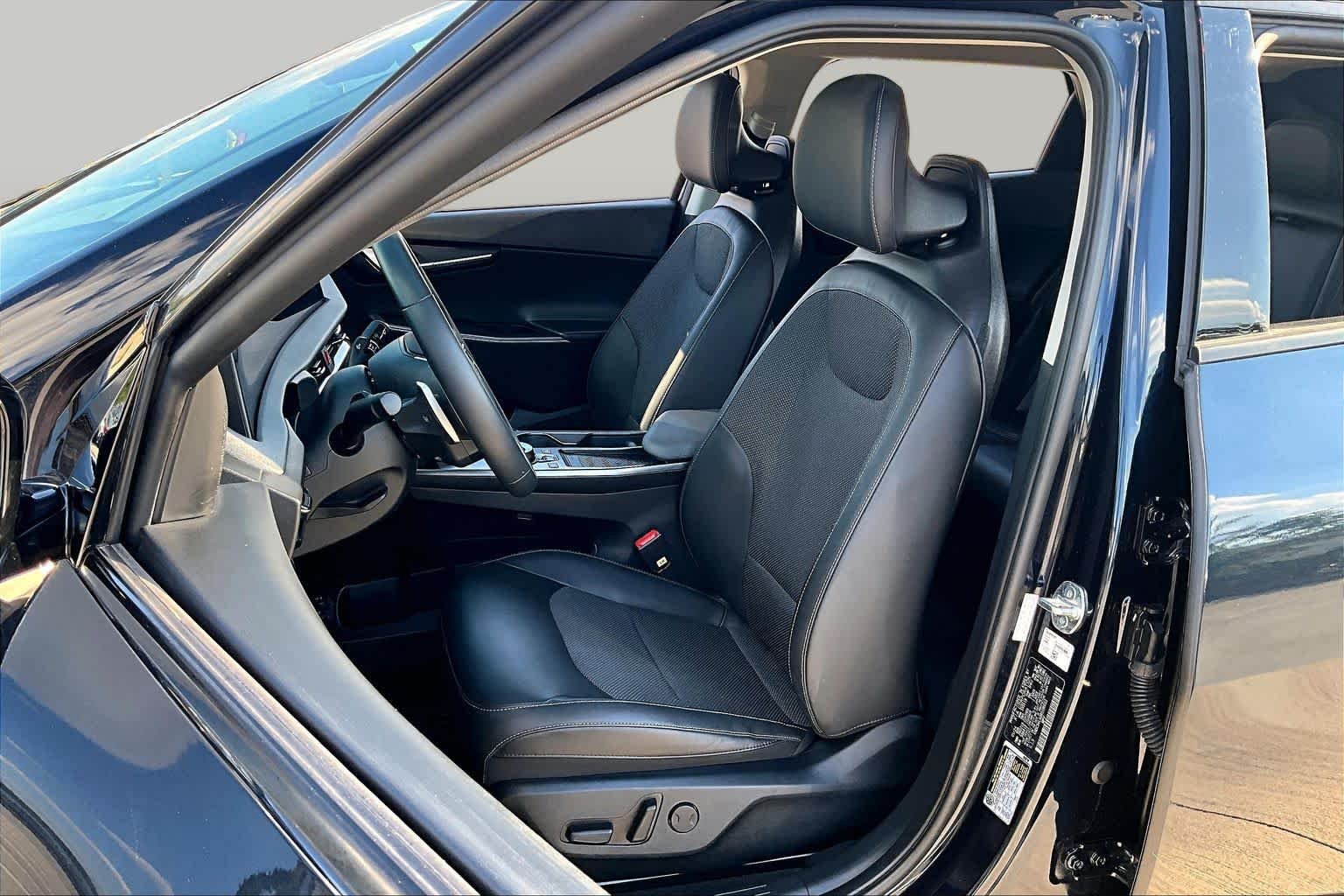 Used 2024 Gravity Blue Kia Light Long Range image 7