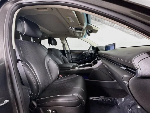 Used 2024 Gray Genesis 2.5T image 30