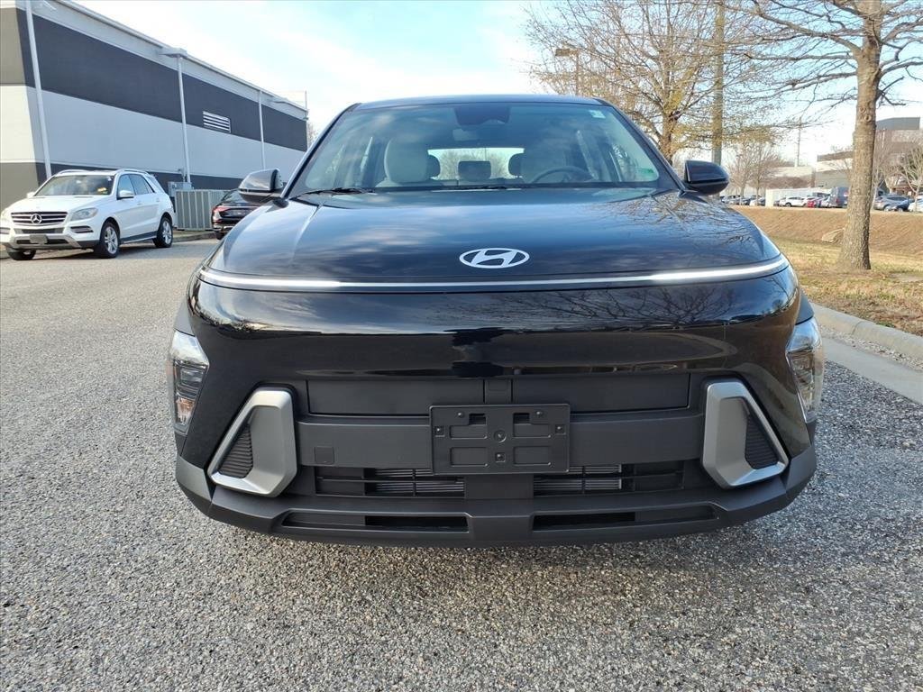 Used 2026 Abyss Black Pearl Hyundai SE image 2