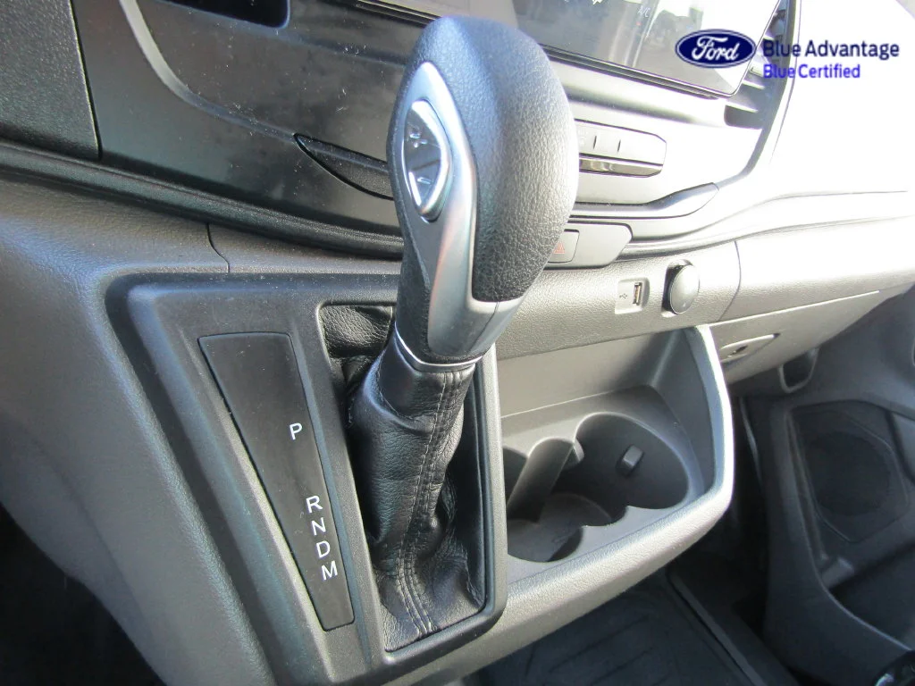Certified Used 2026 Oxford White Ford Base image 40