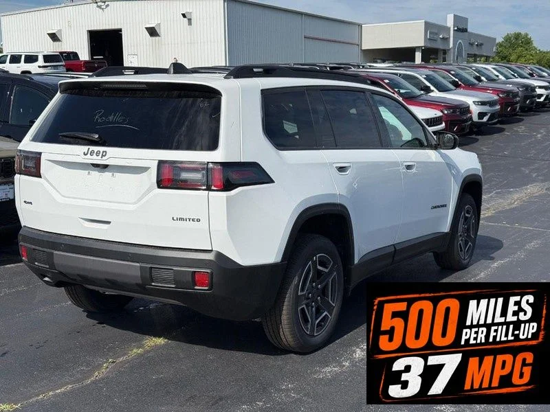 New 2026 Bright White Clear-Coat Exterior Paint Jeep Limited image 3