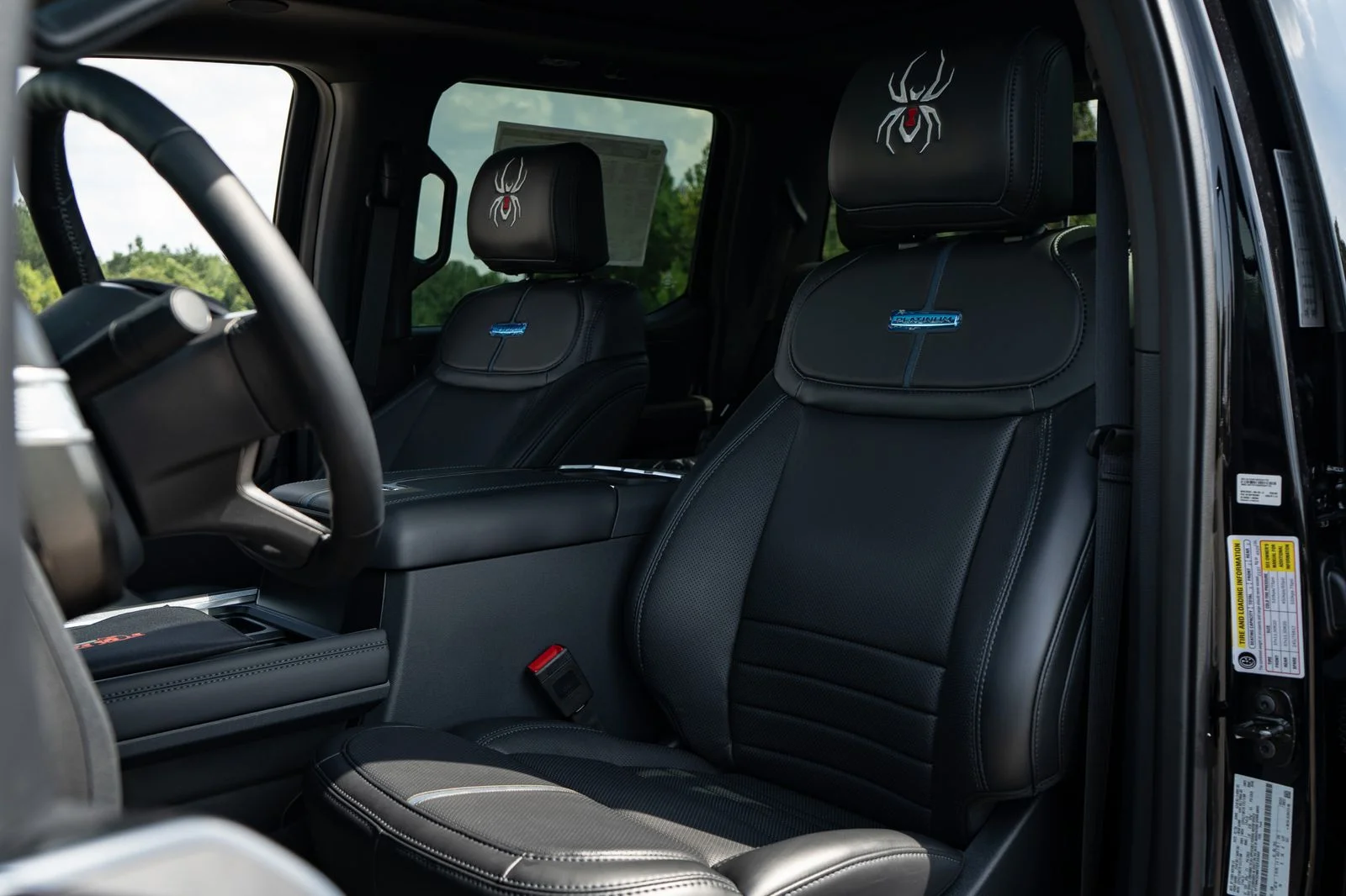 New 2026 Agate Black Metallic Ford F-350® Platinum® image 32