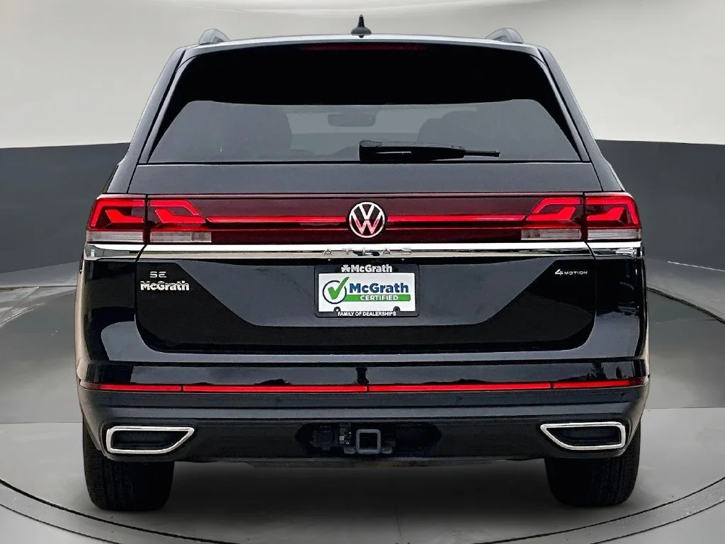 Used 2026 Black Volkswagen SE w/Technology image 6