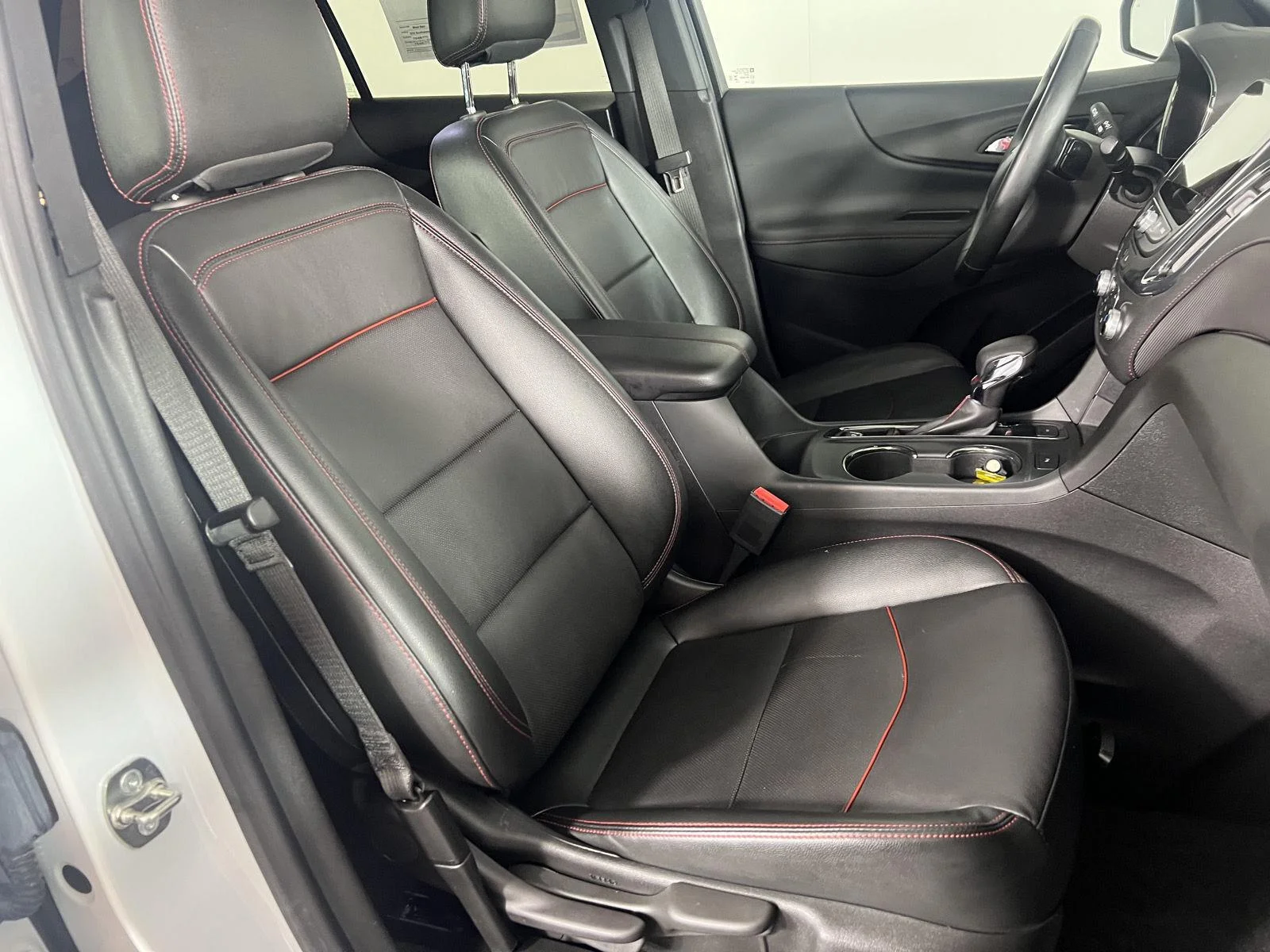 Used 2023 Summit White Chevrolet RS image 45