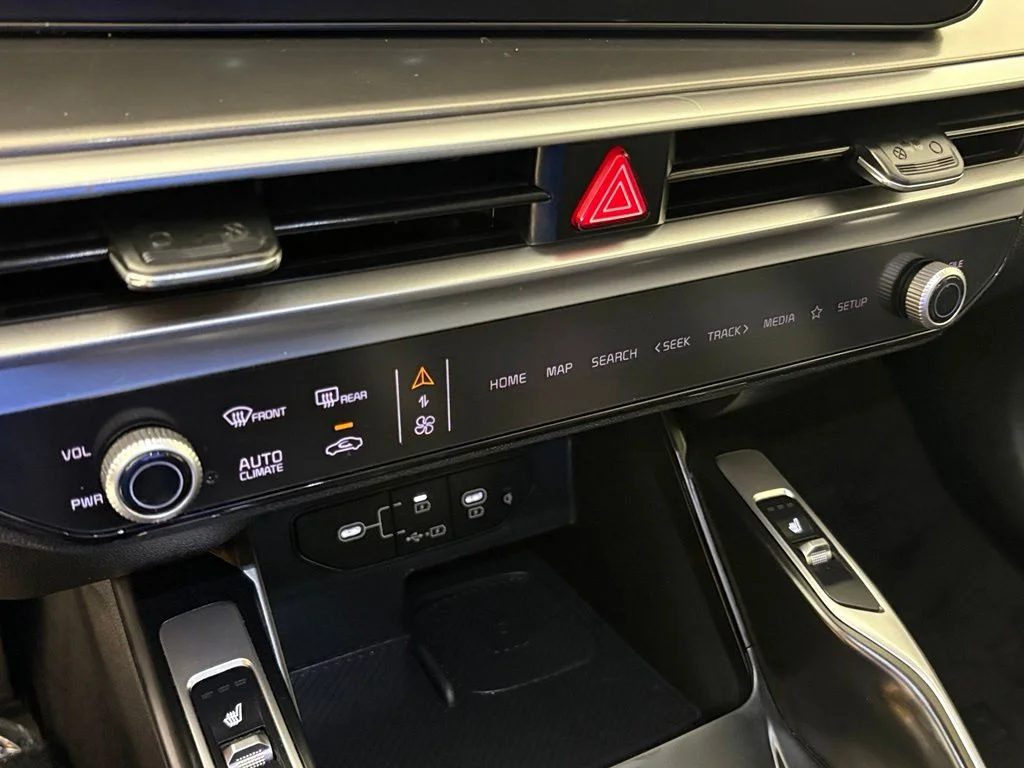 Used 2025 Gray Kia S image 28