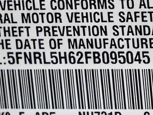 Used 2015 Crystal Black Pearl Honda 5dr EX-L w/Navi image 32