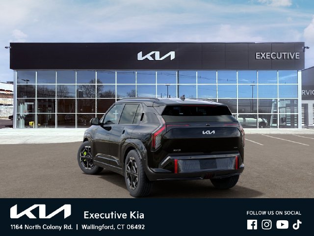 New 2027 Aurora Black Pearl Kia GT AWD image 4