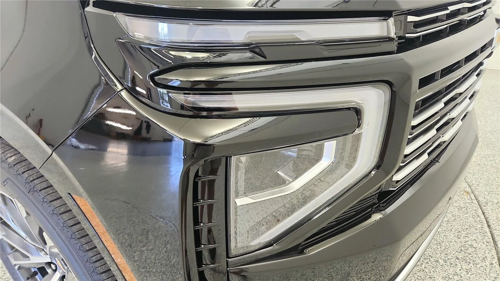 2026 Chevrolet Tahoe High Country - Photo 14