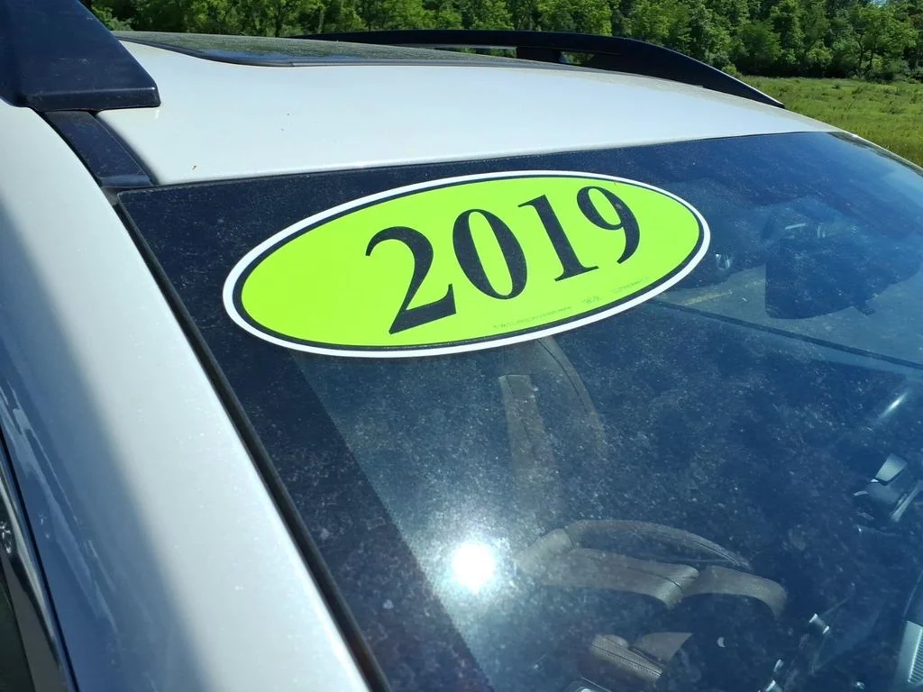Used 2019 White Subaru Touring image 26
