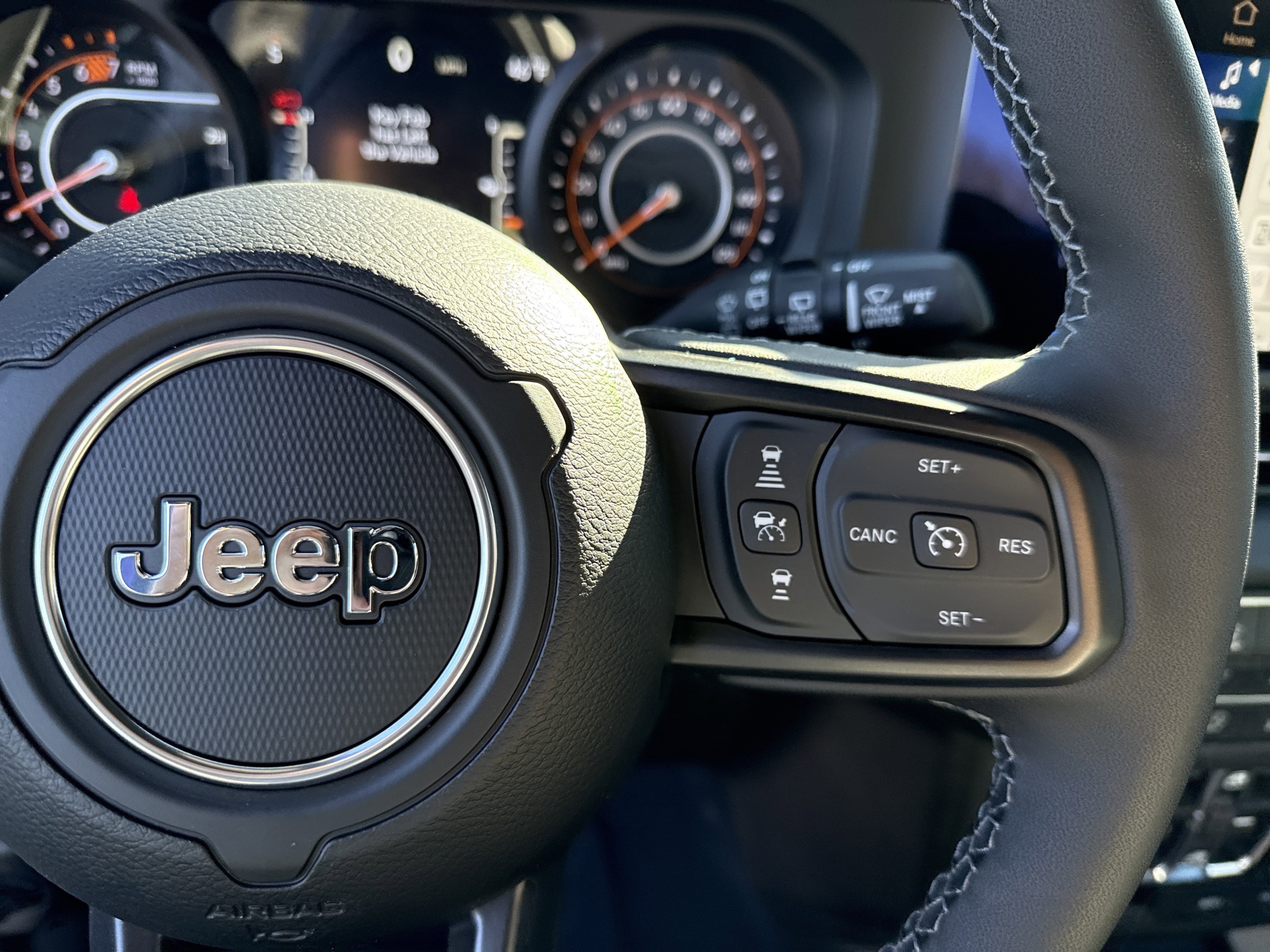 New 2026 Reign Jeep Sport S image 27
