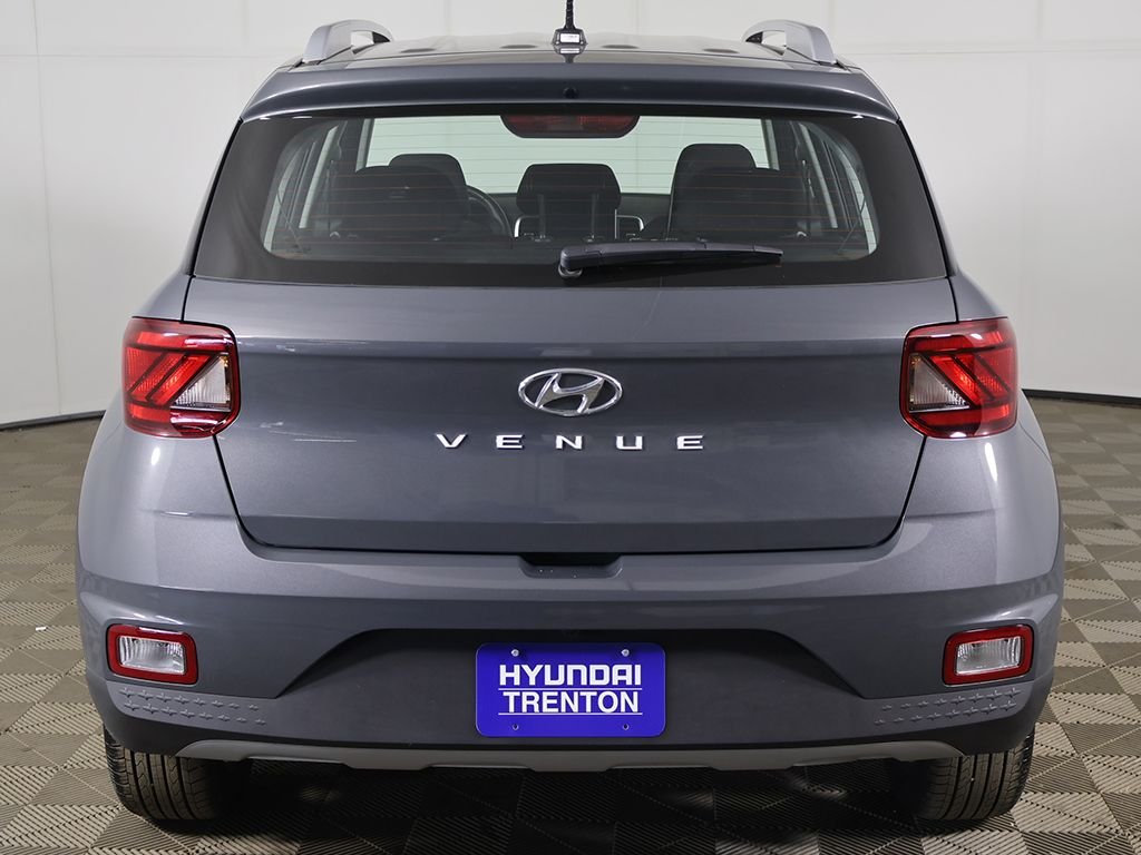 2026 Hyundai Venue SEL - Photo 11
