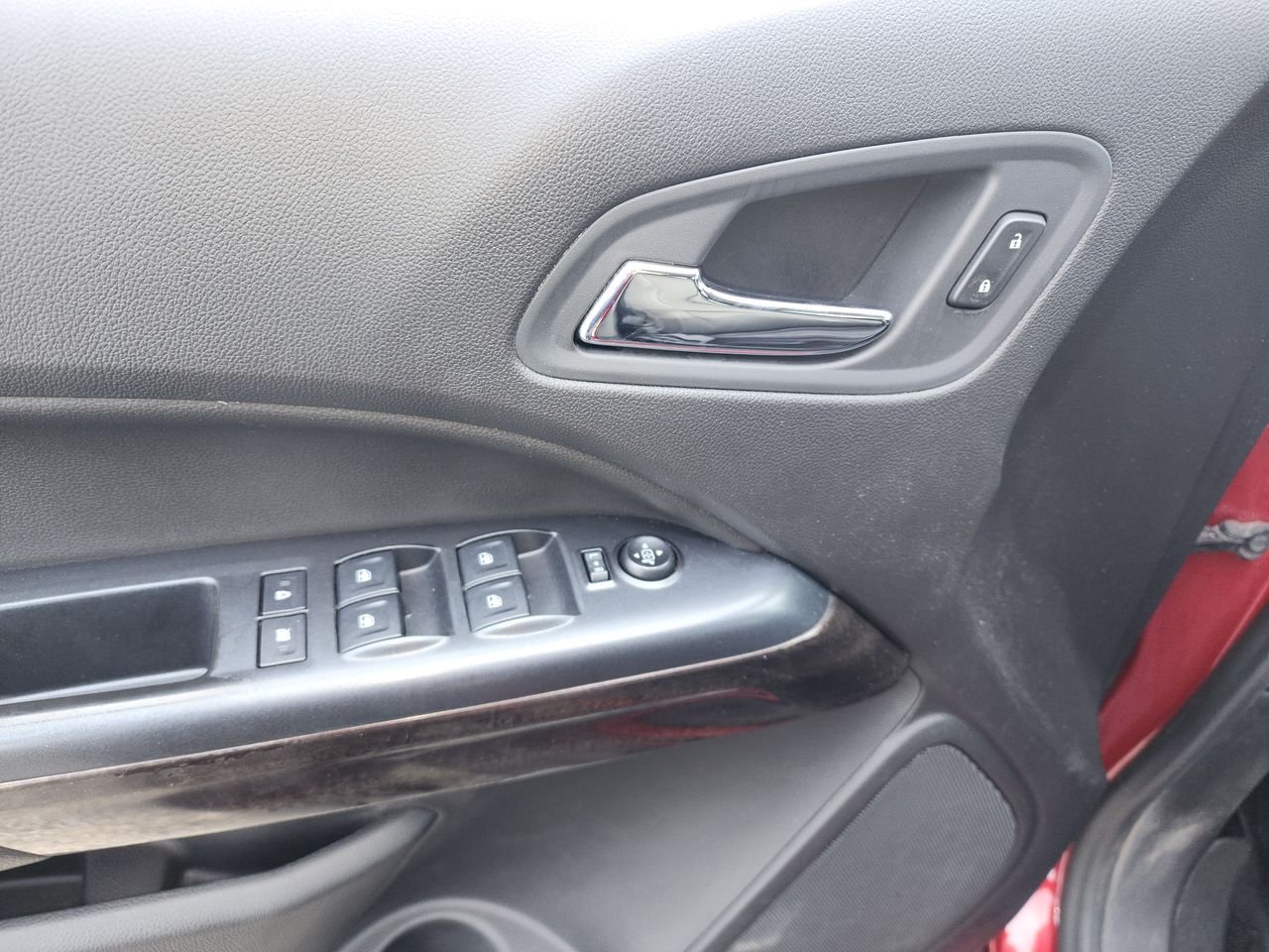 Used 2016 COPPER RED METALLIC GMC 4WD SLE image 13