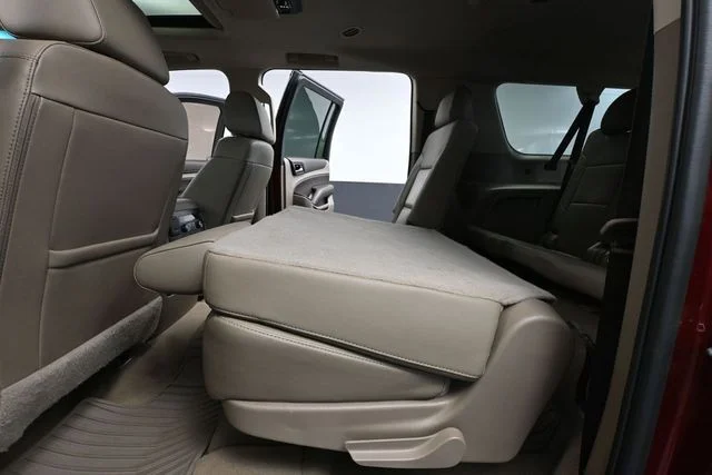 2020 Chevrolet Suburban LT - Photo 44