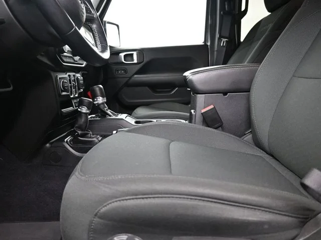 Used 2022 Gray Jeep Unlimited Sahara image 25