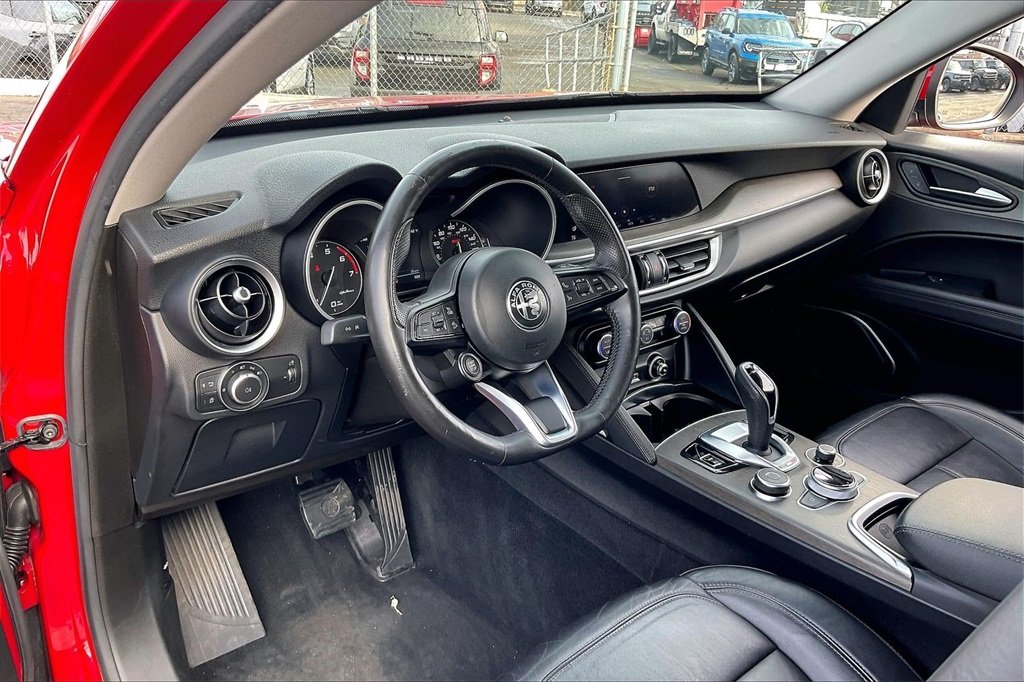 2020 ALFA ROMEO STELVIO - Image 12