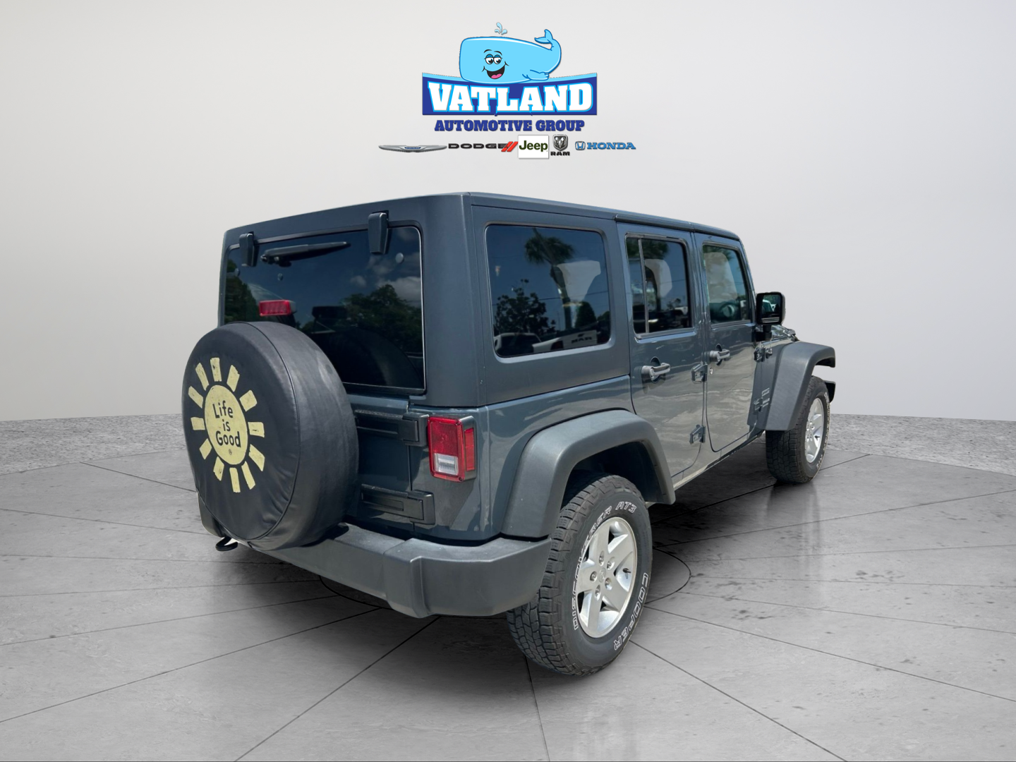 Used 2017 Black Jeep Unlimited Sport image 5