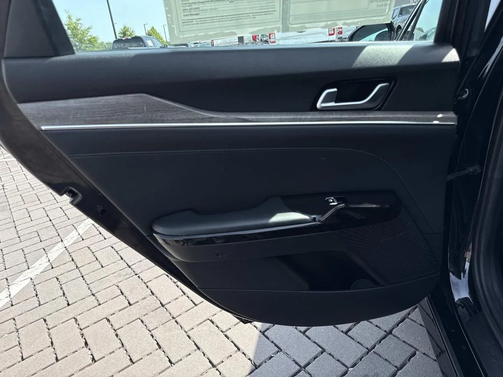 Used 2023 Black Kia EX image 24