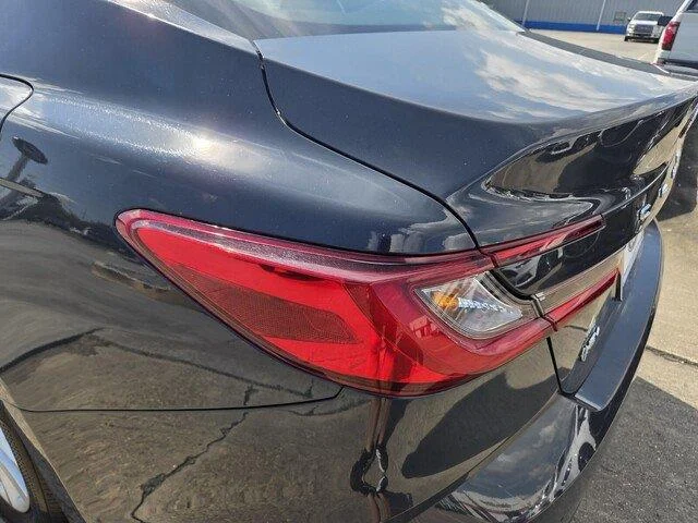Used 2025 BLACK Toyota LE image 28