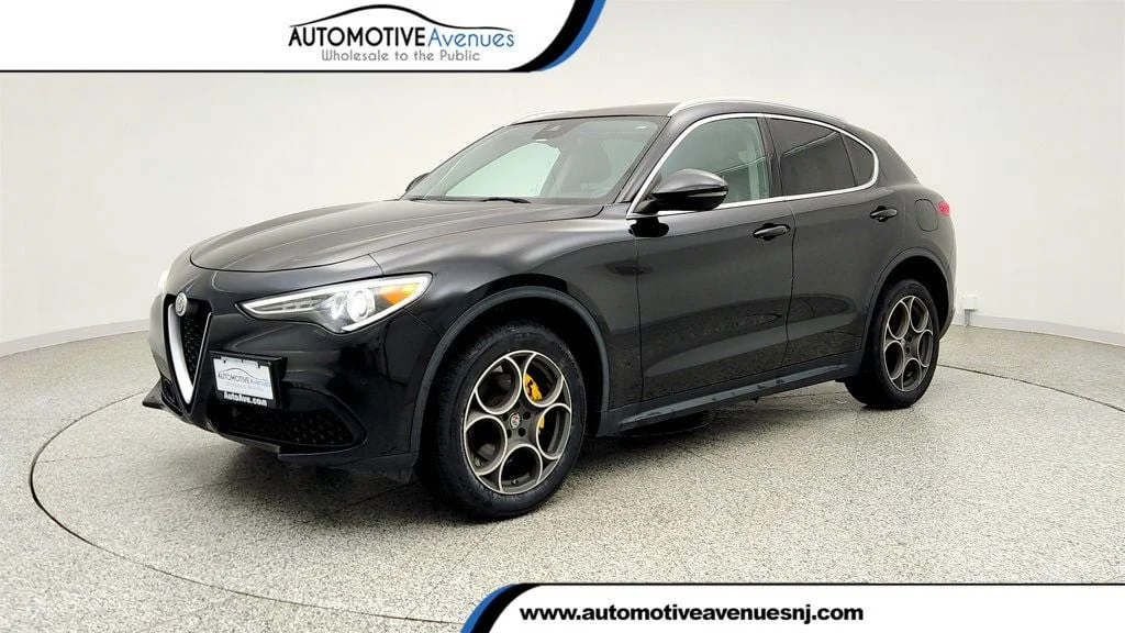 2019 Alfa Romeo Stelvio RWD's photo