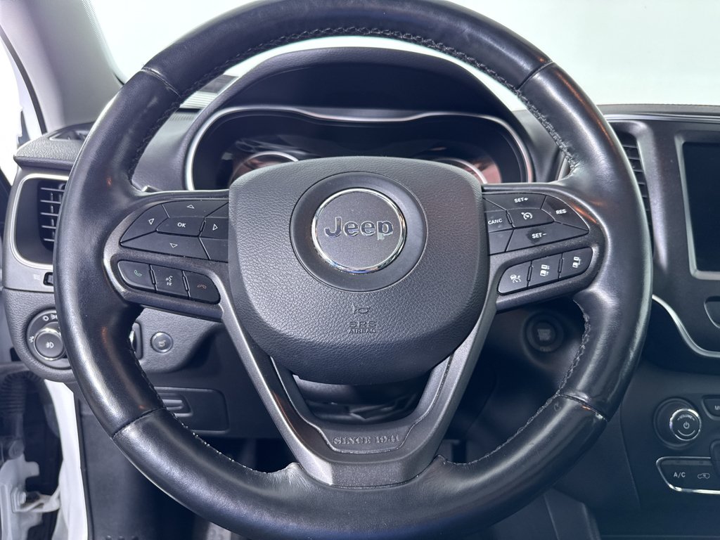 Used 2019 Bright White Clearcoat Jeep Trailhawk Elite image 22