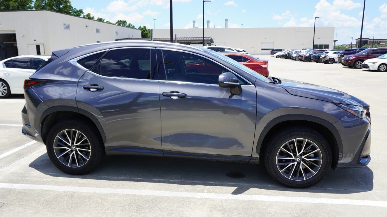 Used 2022 Gray Lexus NX 350 Premium image 4