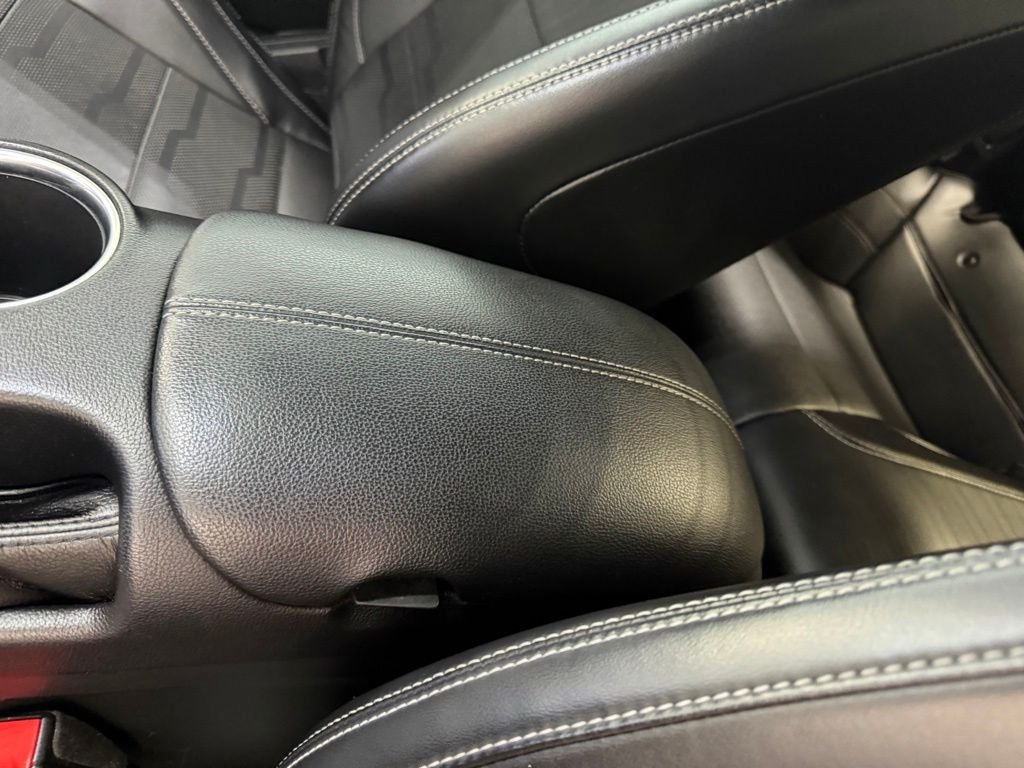 2021 Ford Mustang GT Premium - Photo 23