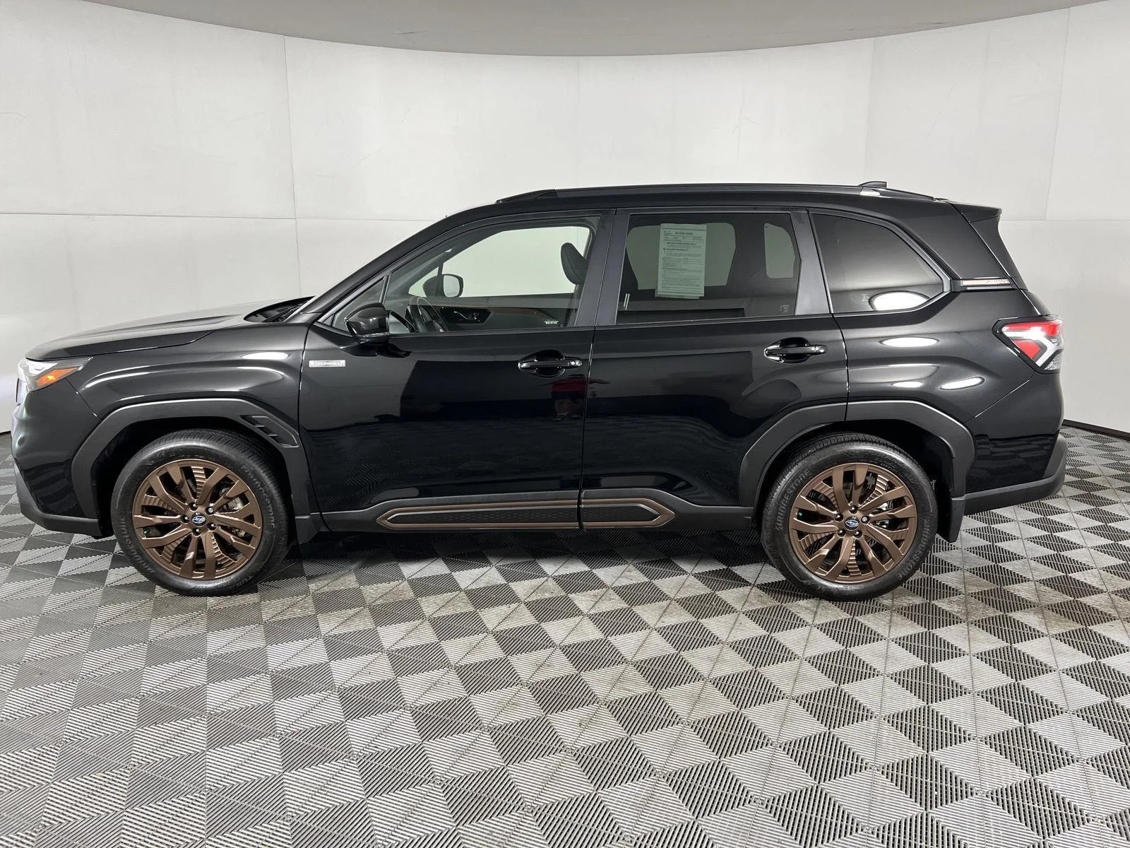 Used 2025 Crystal Black Silica Subaru Sport Hybrid image 14