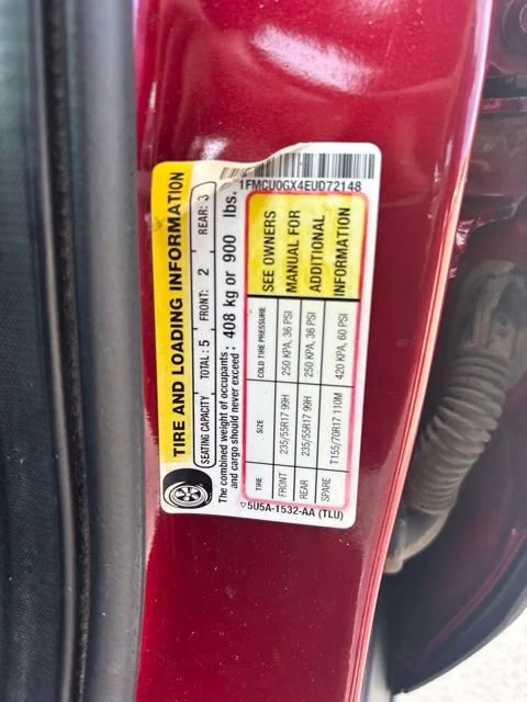 Used 2014 Red Ford SE image 21