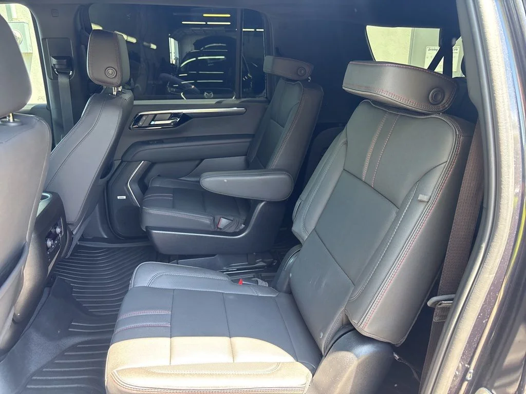 Used 2025 Gray Chevrolet RST image 21