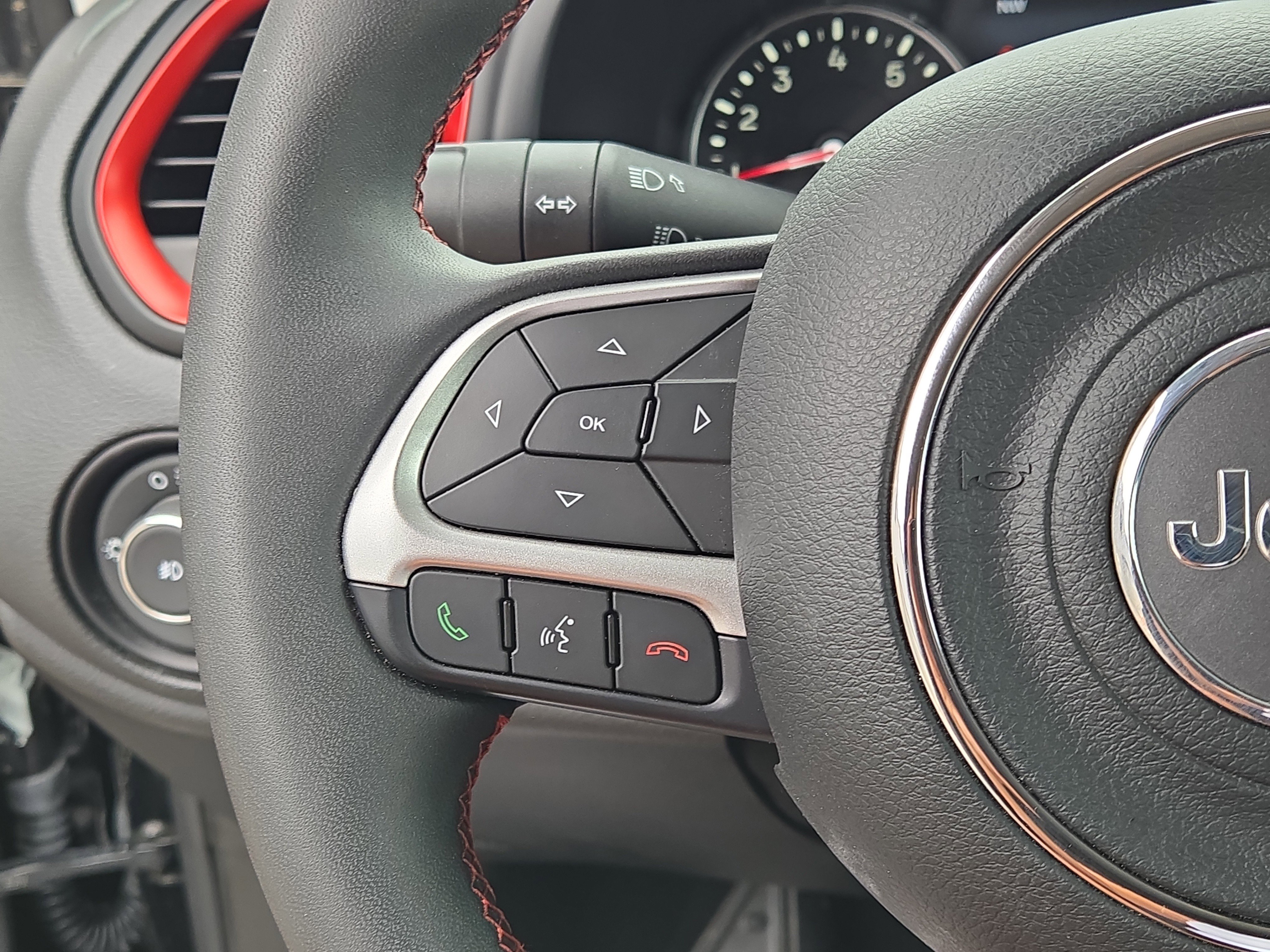 Used 2023 Black Clearcoat Jeep Trailhawk image 23