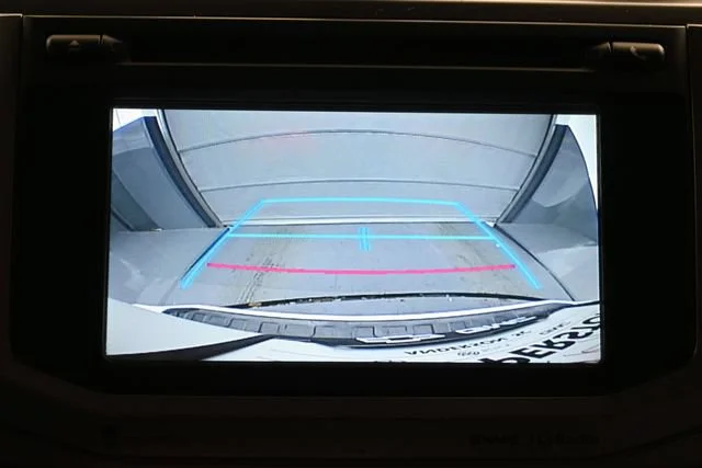 Used 2019 Super White Toyota SR5 image 17