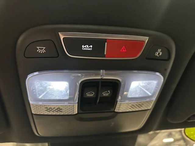Used 2023 Black Kia SX image 18