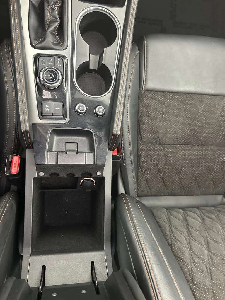 Used 2023 Gray Nissan SR image 15
