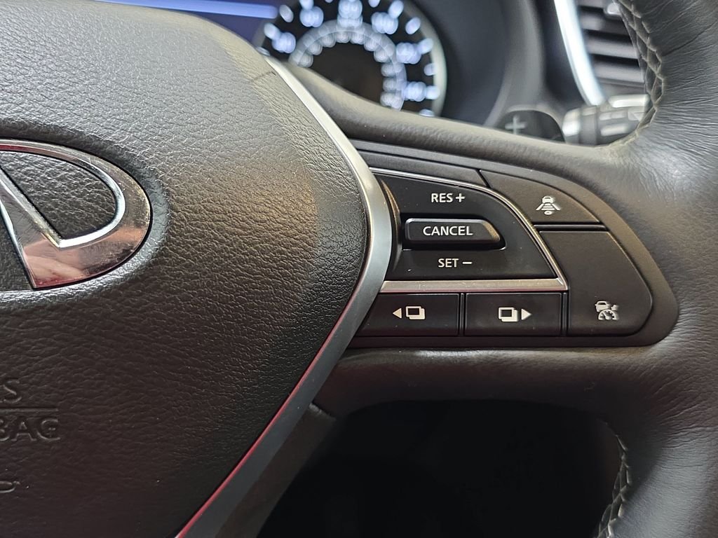 Used 2019 Hermosa Blue INFINITI ESSENTIAL image 17