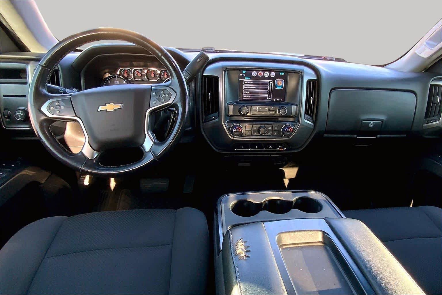 Used 2018 Black Chevrolet LT image 16