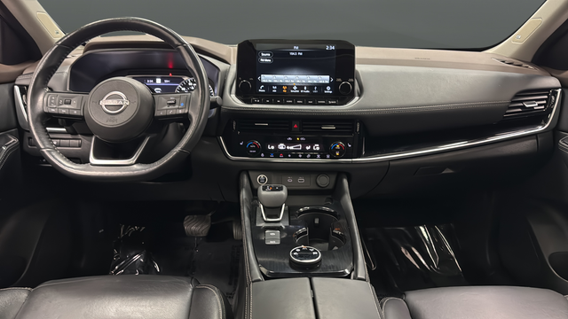 Used 2023 Super Black Nissan SL image 10