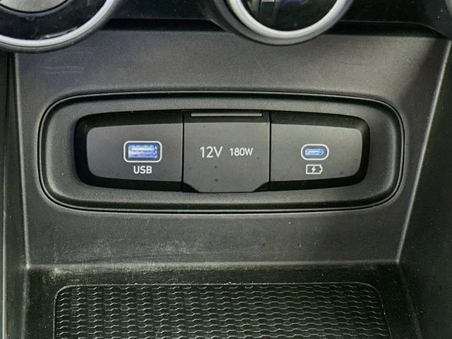 Certified Pre-Owned 2023 Hyundai Venue SE