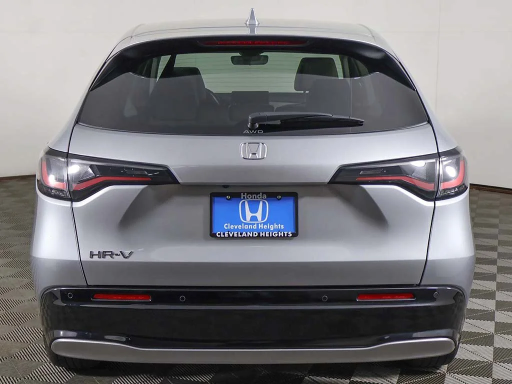 2025 Honda HR-V EX-L - Photo 12